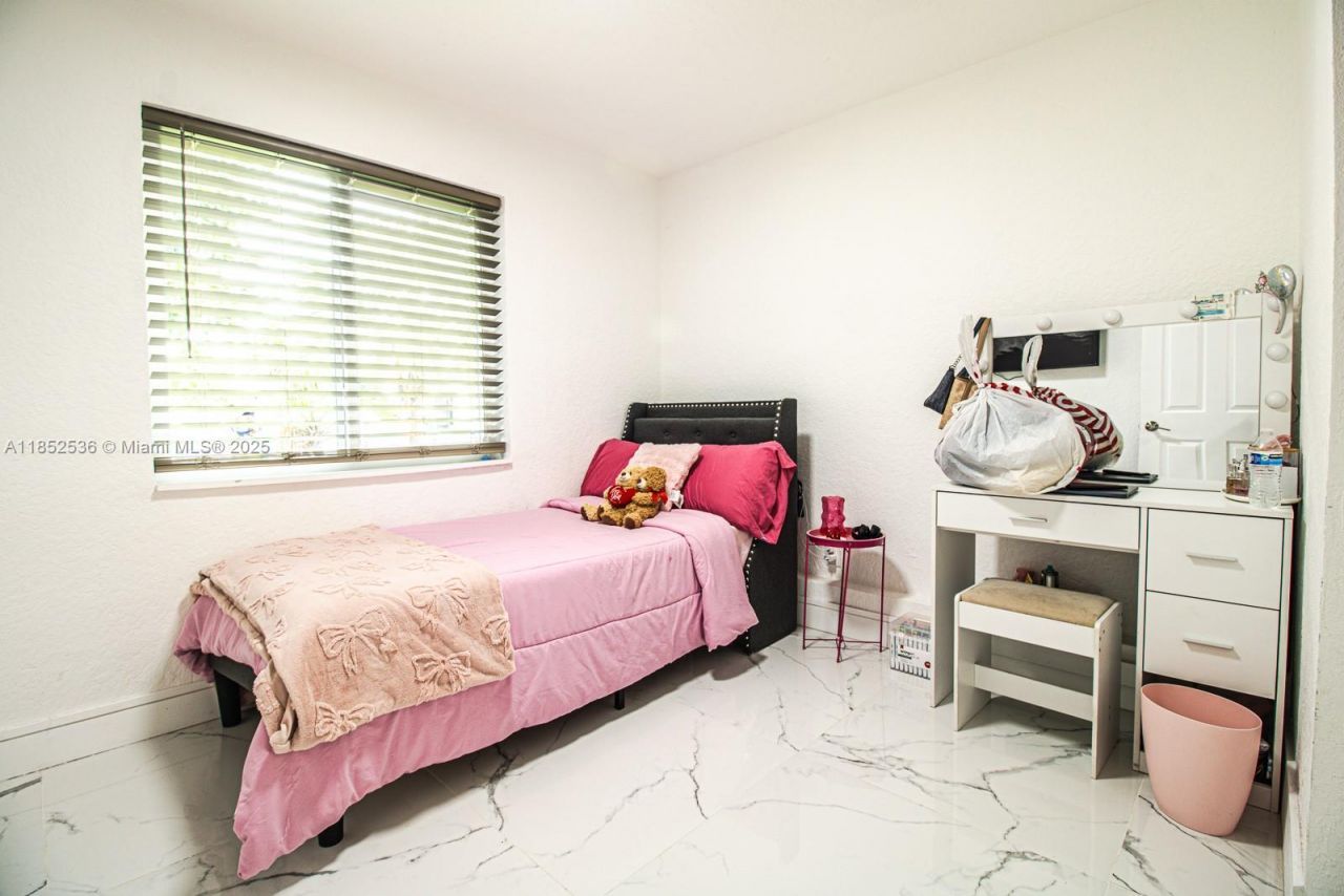 5601 SW 38th St, Davie, FL 33314 Photo