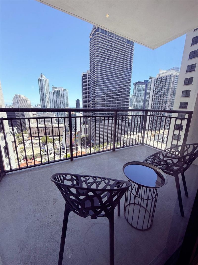 999 SW 1st Ave, Unit 2611, Miami, FL 33130 Photo