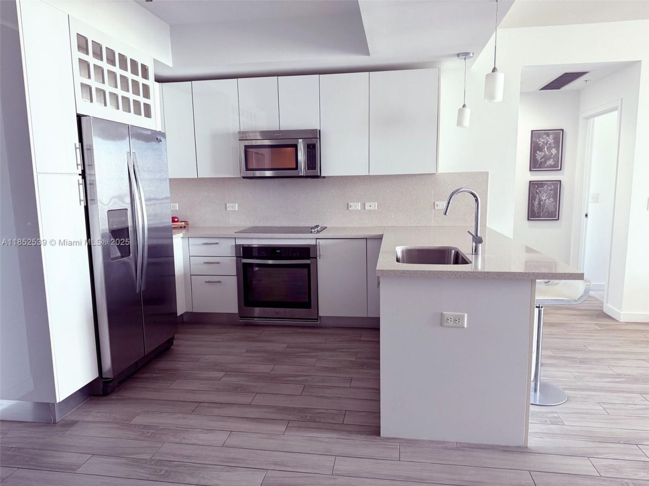 999 SW 1st Ave, Unit 2611, Miami, FL 33130 Photo