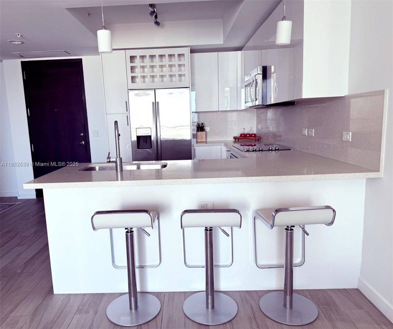 999 SW 1st Ave, Unit 2611, Miami, FL 33130 Photo