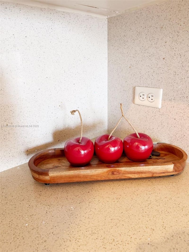 999 SW 1st Ave, Unit 2611, Miami, FL 33130 Photo