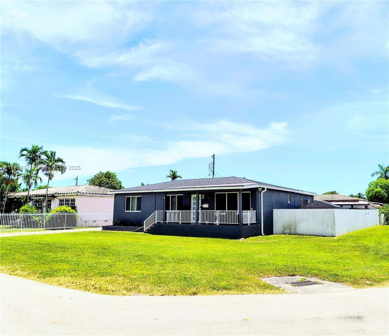 6890 SW 27 Street, Miami, FL 33155 Photo