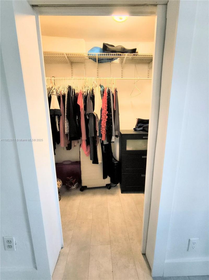 6890 SW 27 Street, Miami, FL 33155 Photo