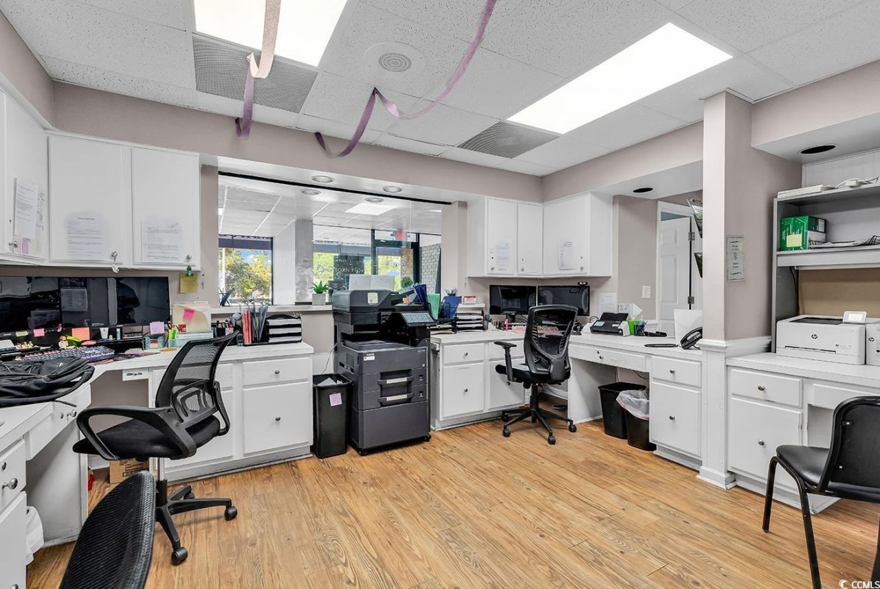 917/919 Medical Circle Photo 10