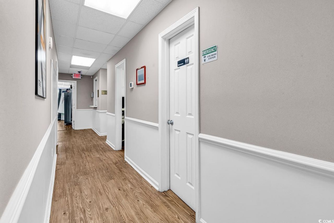 917/919 Medical Circle Photo 22