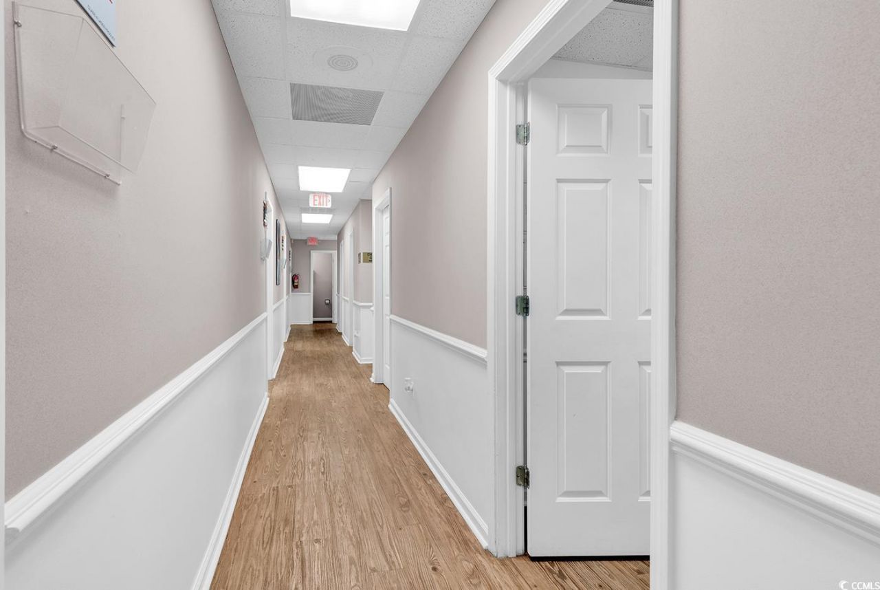 917/919 Medical Circle Photo 29