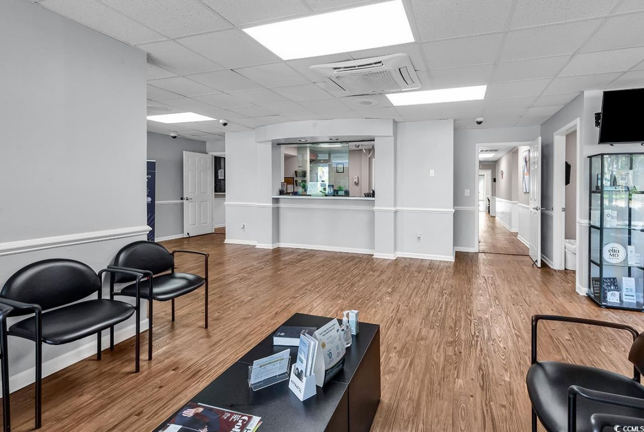 917/919 Medical Circle Photo 7