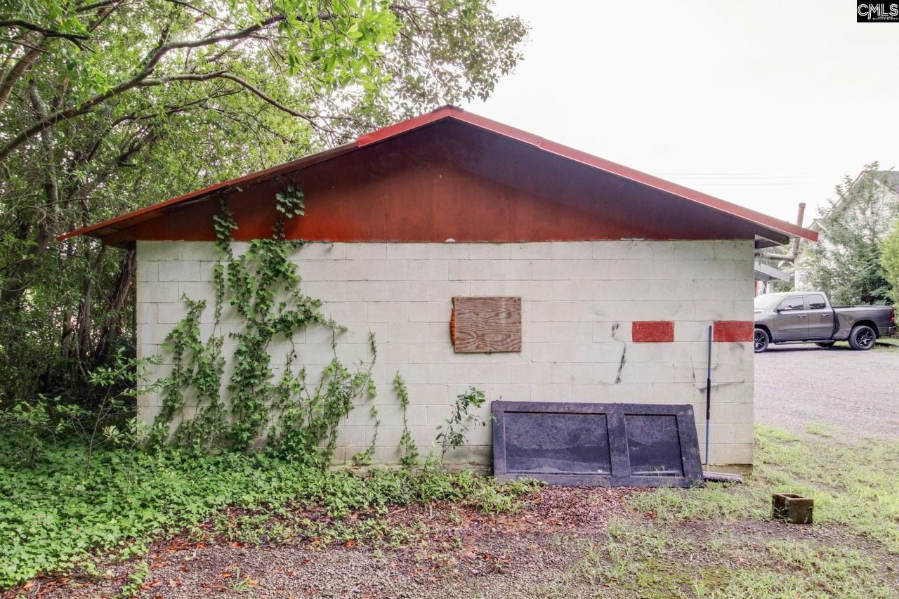 295 N Church Street Photo 27