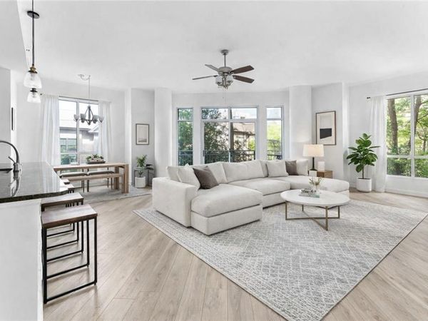711 Cosmopolitan Drive, Unit 207, Atlanta, GA 30324