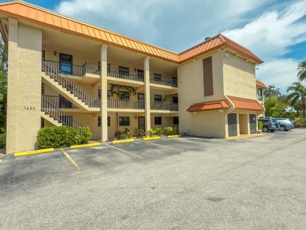 1650 PINE TREE LANE, Unit 103, SARASOTA, FL 34236