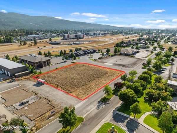 634 N CALGARY CT, Post Falls, ID 83854