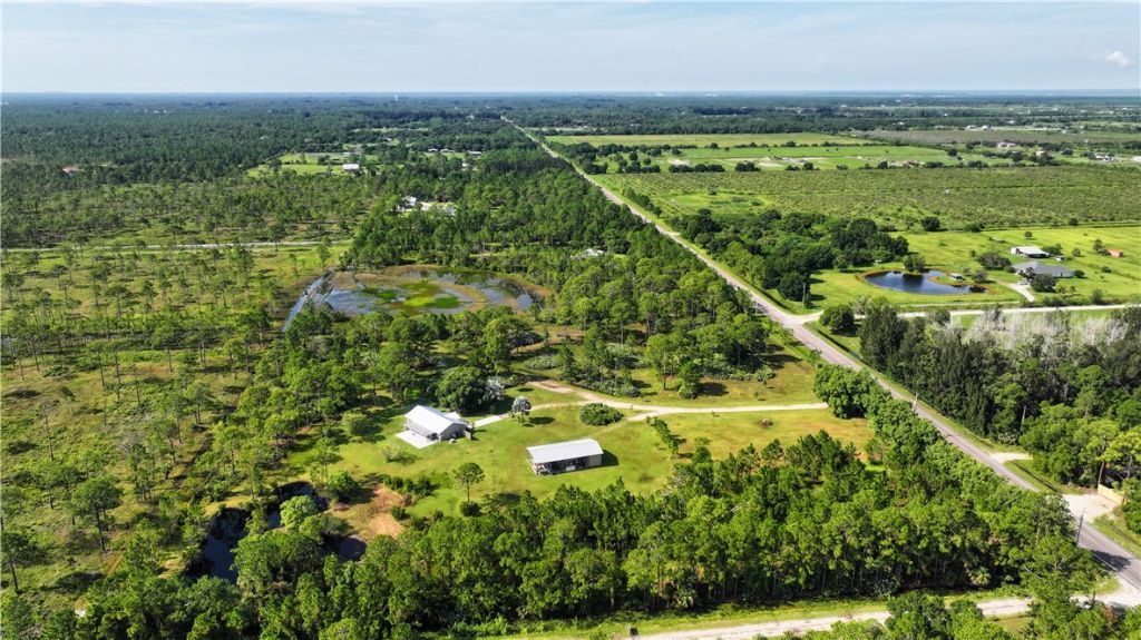 12050 138th Avenue, Fellsmere, FL 32948 Photo