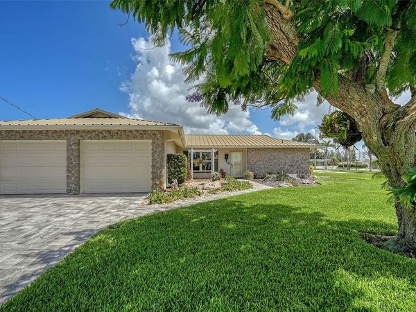 9207 BIMINI DRIVE, BRADENTON, FL 34210
