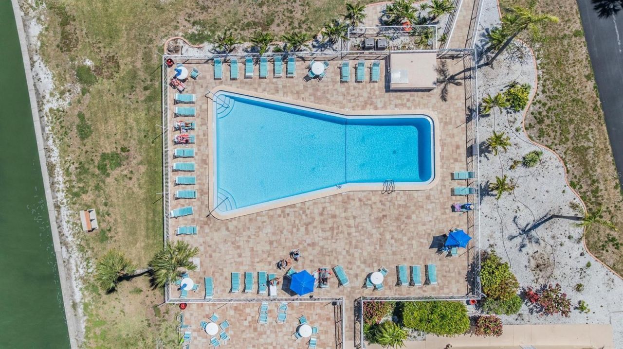 7 Dunoon Place, Unit 304, Dunedin, FL 34698 Photo