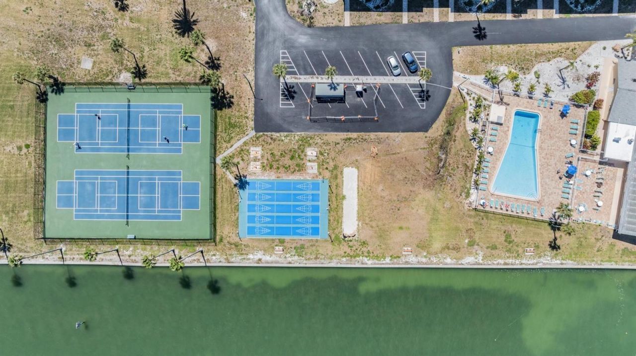 7 Dunoon Place, Unit 304, Dunedin, FL 34698 Photo