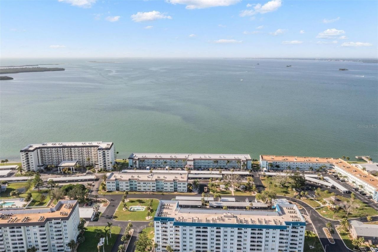 7 Dunoon Place, Unit 304, Dunedin, FL 34698 Photo