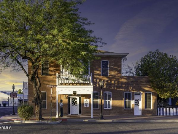 78 N FRONTIER Street, Wickenburg, AZ 85390