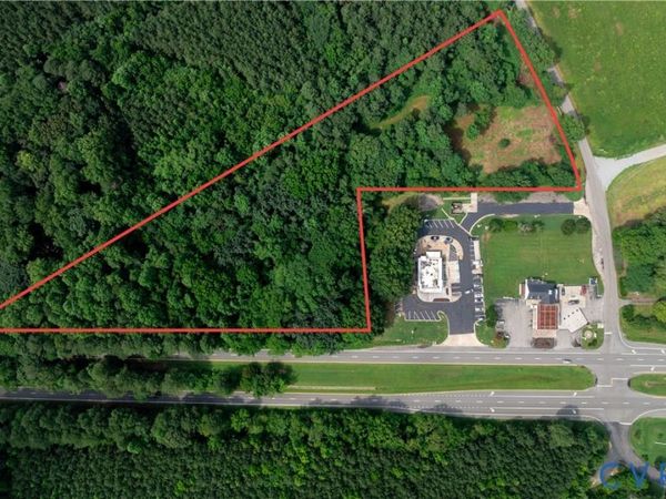 9131 Barhamsville Road, Toano, VA 23168