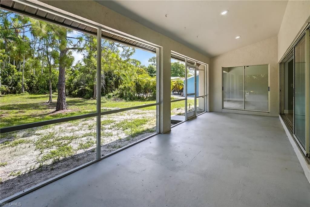 6035 Painted Leaf Ln, Naples, FL 34116 Photo