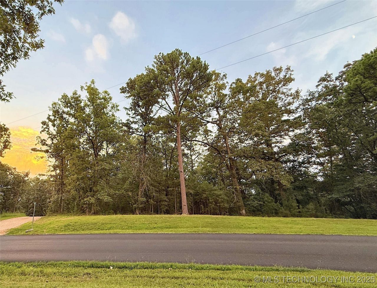 16232 Flint Ridge Drive, Kansas, OK 74347 Main Photo