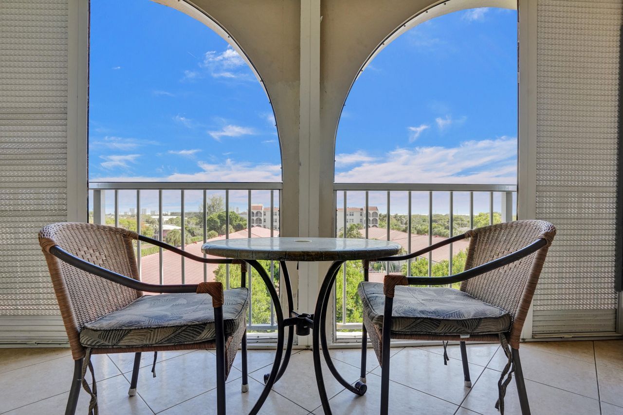 250 NE 20th Street, Unit 5060, Boca Raton, FL 33431 Photo