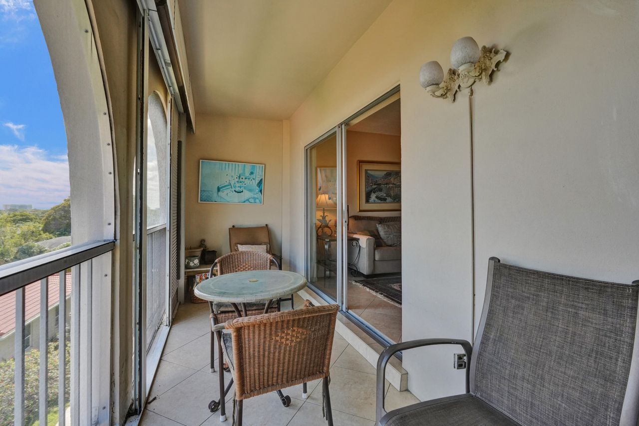 250 NE 20th Street, Unit 5060, Boca Raton, FL 33431 Photo