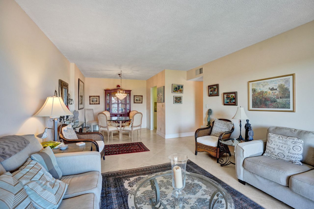 250 NE 20th Street, Unit 5060, Boca Raton, FL 33431 Photo