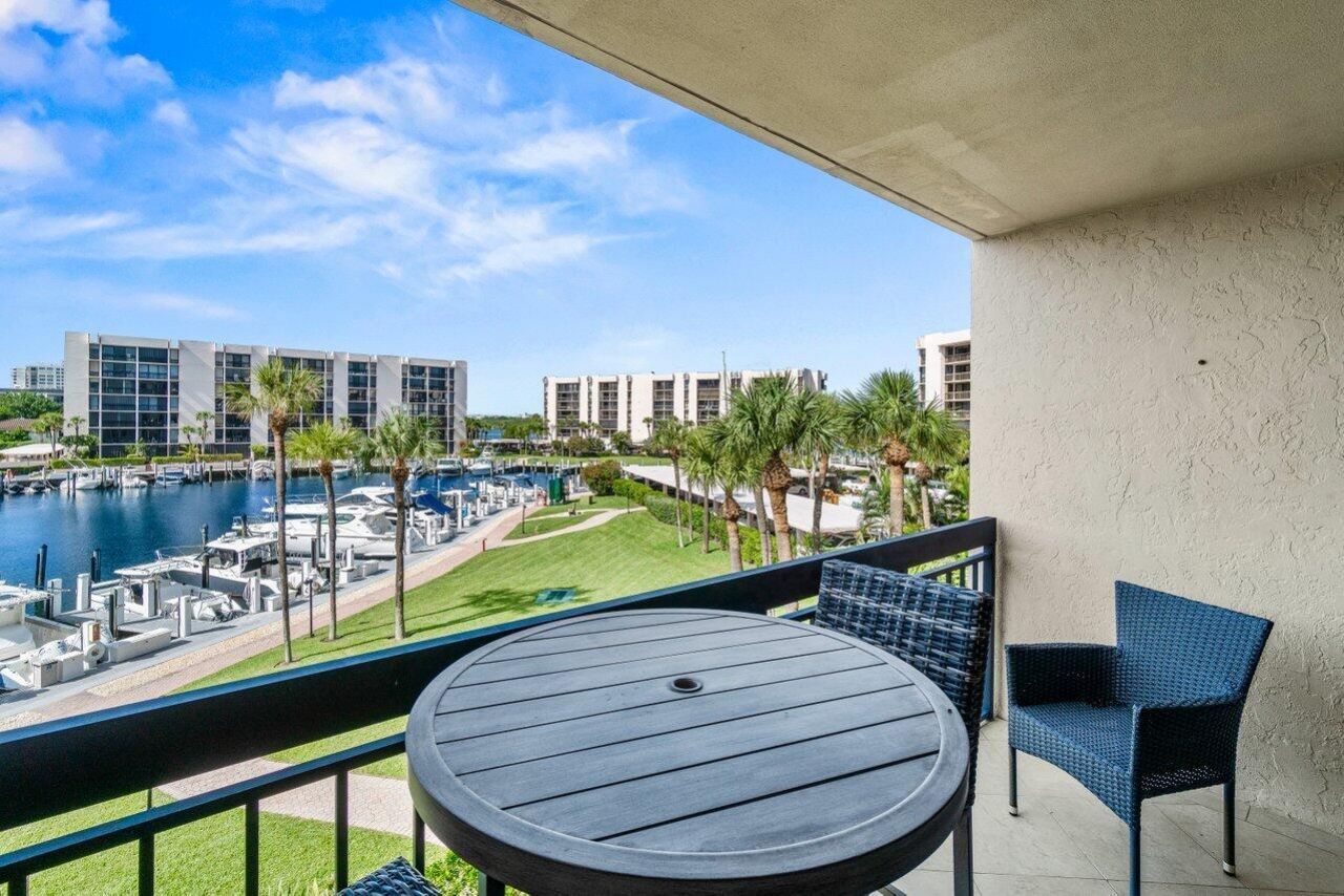 2707 N Ocean Boulevard, Unit 301-D, Boca Raton, FL 33431 Photo