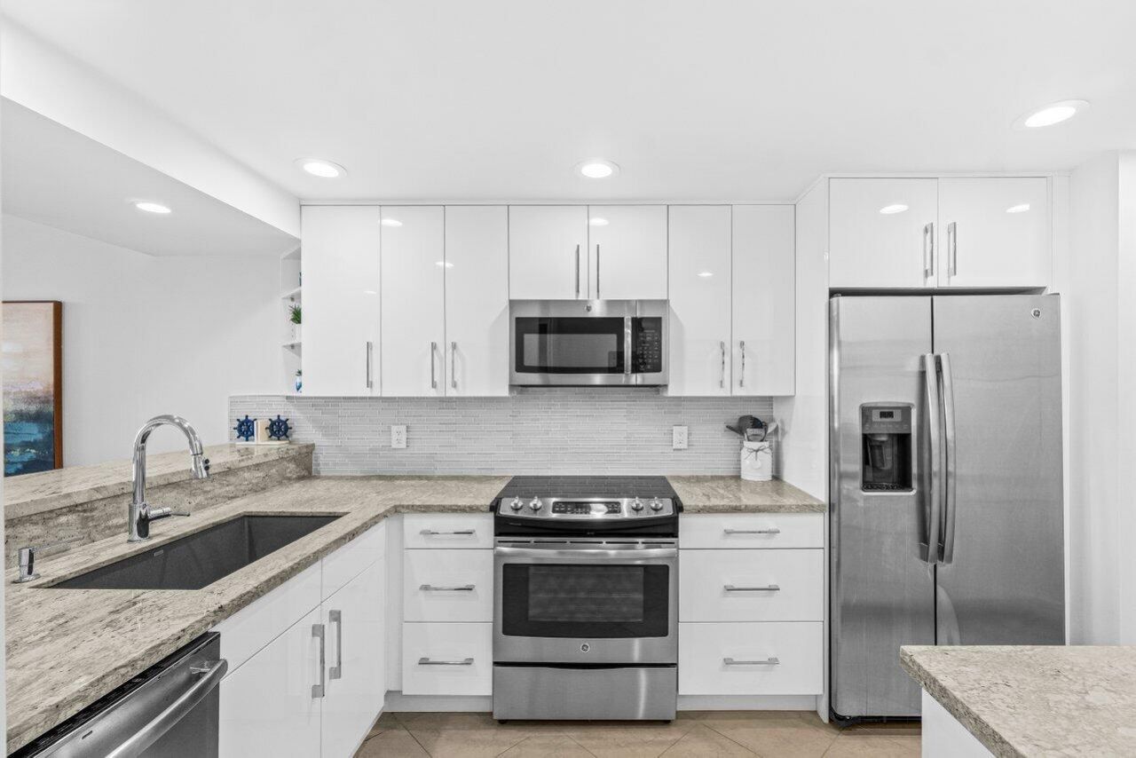 2707 N Ocean Boulevard, Unit 301-D, Boca Raton, FL 33431 Photo