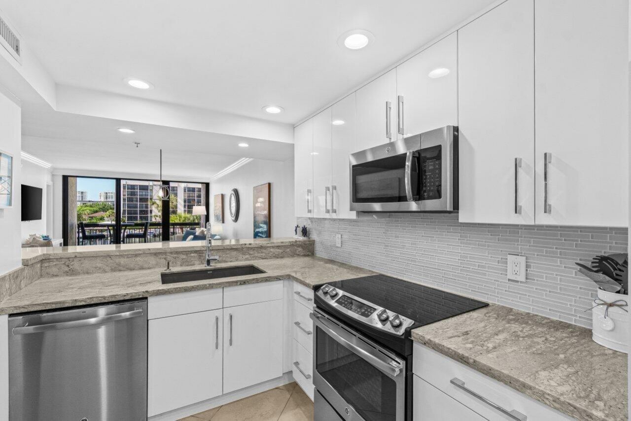 2707 N Ocean Boulevard, Unit 301-D, Boca Raton, FL 33431 Photo