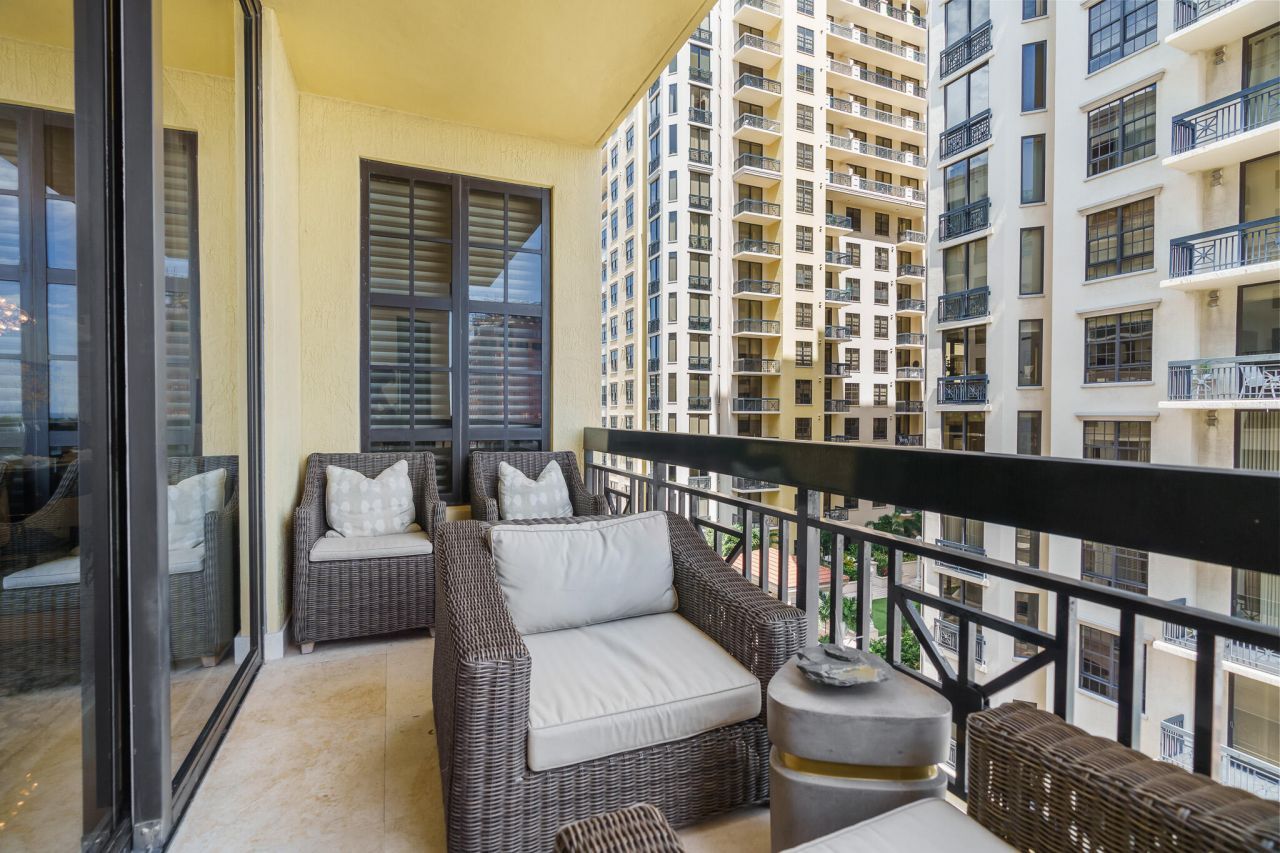 801 S Olive 1011 Avenue, Unit 1011, West Palm Beach, FL 33401 Photo