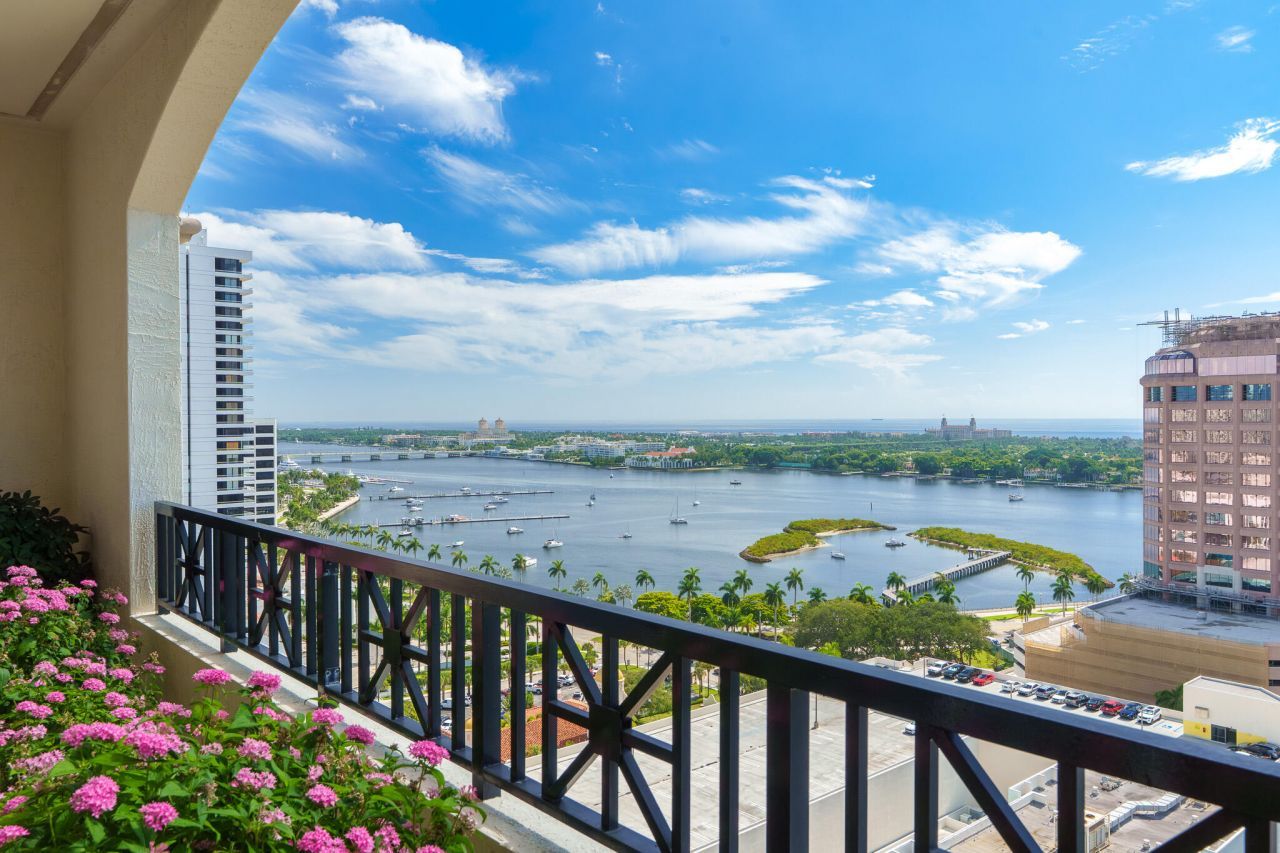 801 S Olive 1011 Avenue, Unit 1011, West Palm Beach, FL 33401 Photo