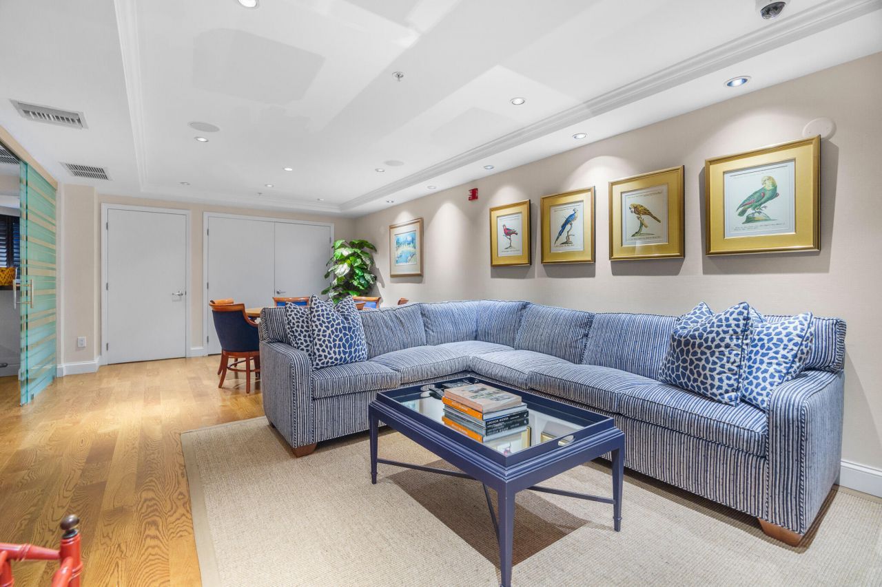 801 S Olive 1011 Avenue, Unit 1011, West Palm Beach, FL 33401 Photo