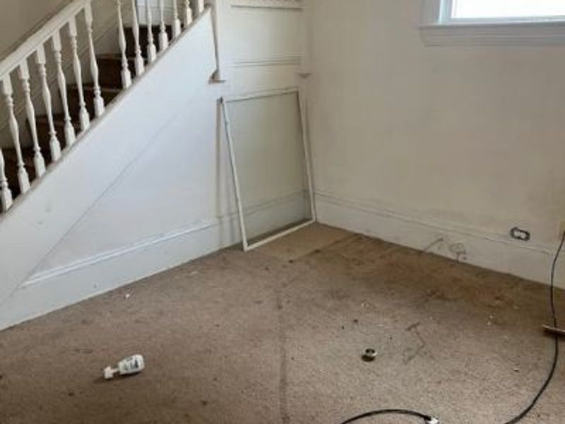 9618 Raymond Avenue, Cleveland, OH 44104 Photo 3