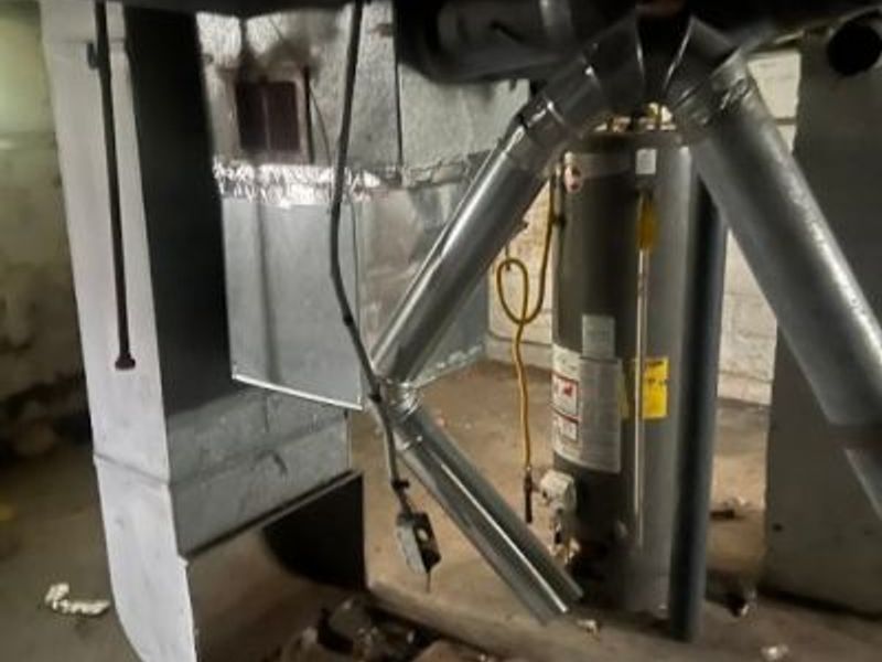 9618 Raymond Avenue, Cleveland, OH 44104 Photo 8