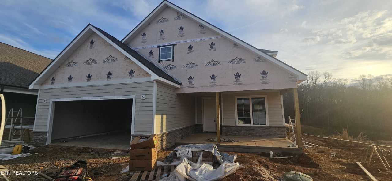 145 River Birch Drive, Lenoir City, TN 37771 Main Photo