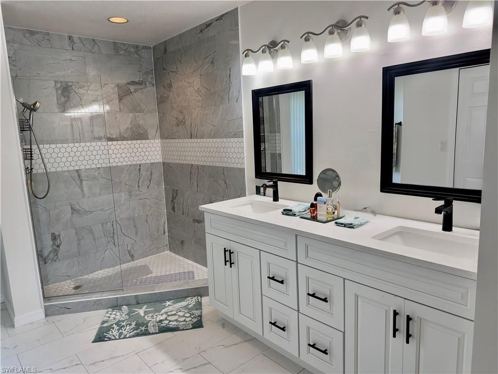 2215 Channel Way, North Fort Myers, FL 33917 Photo