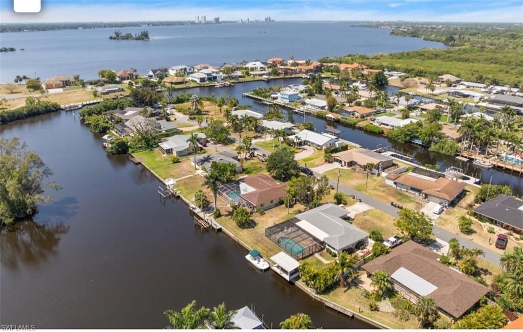 2215 Channel Way, North Fort Myers, FL 33917 Photo