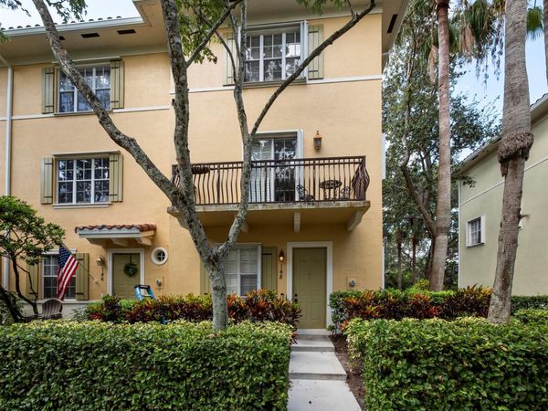 148 Morning Dew Circle, Jupiter, FL 33458