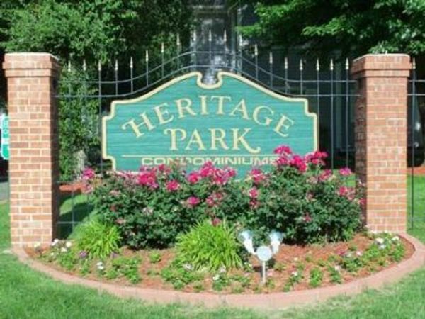 4009 S Crysler Avenue, Unit 38 apt 2, Independence, MO 64055