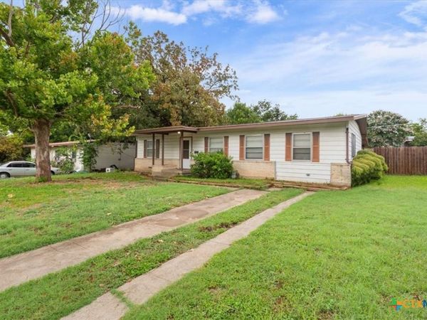 205 W Walker Avenue, Temple, TX 76501