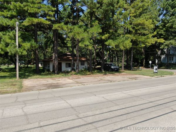 500 S Muskogee Avenue, Okmulgee, OK 74447