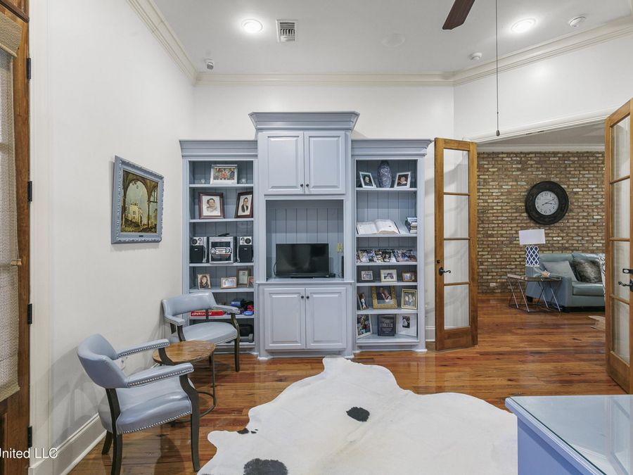 Property Image 32