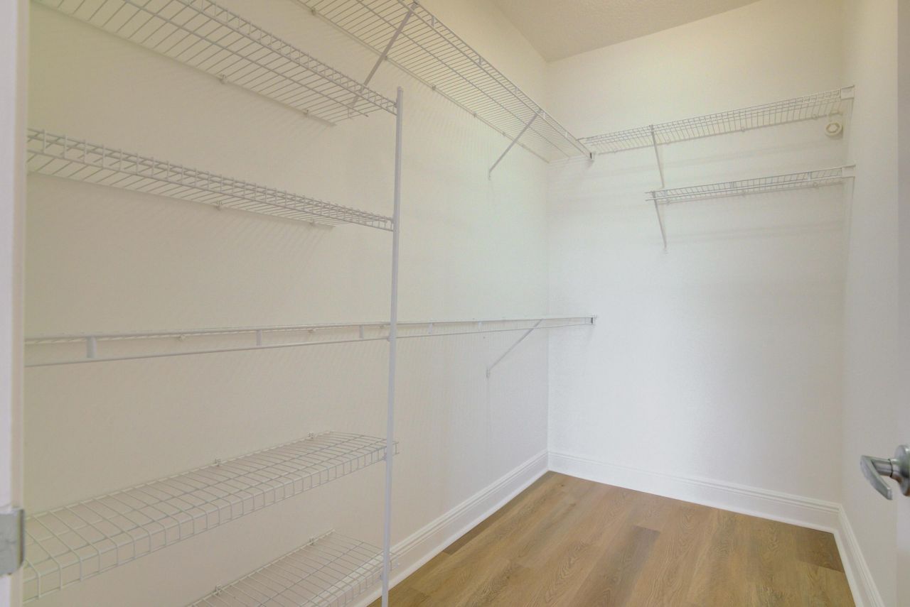 1950 Presidential Way, Unit 10, West Palm Beach, FL 33401 Photo