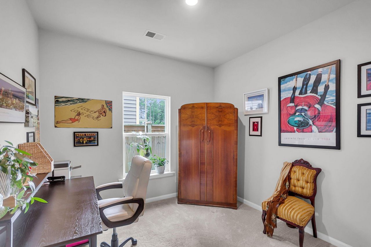 160 Greenbelt Court Photo 19