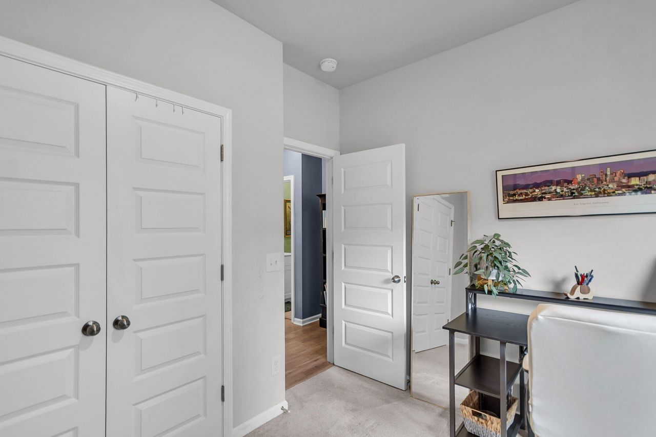 160 Greenbelt Court Photo 20