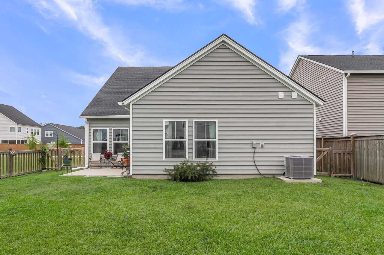 160 Greenbelt Court Photo 31