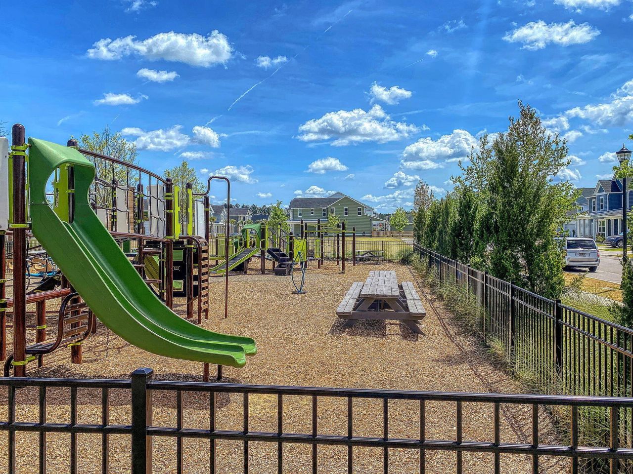 160 Greenbelt Court Photo 40