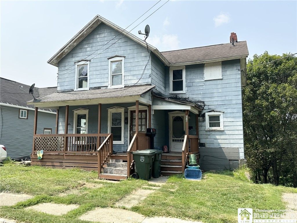 210 Tower Street, Jamestown, NY 14701 Main Photo