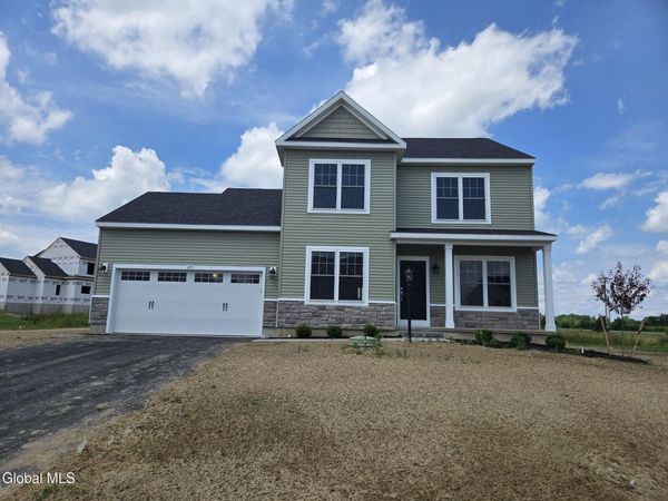 37 Jack Drive, Mechanicville, NY 12118